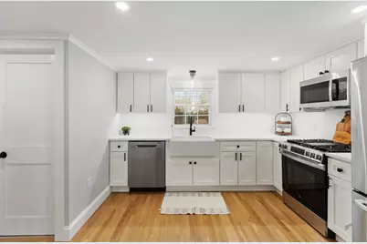 53 Perkins St, Stoneham, MA 02180 - Photo 10