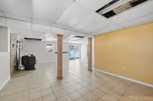 37 Wyndermere Pl, Ludlow, MA 01056 - Photo 32