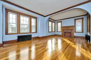 39 Maynard St, Arlington, MA 02474 - Photo 4