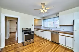 39 Maynard St, Arlington, MA 02474 - Photo 28