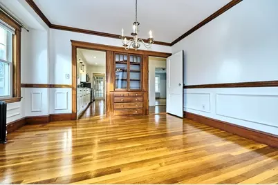 39 Maynard St, Arlington, MA 02474 - Photo 8