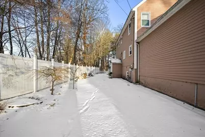 34 Scandinavia Ave, Worcester, MA 01603 - Photo 28