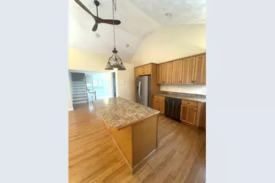 74 Saugus, Saugus, MA 01906 - Photo 12