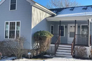 74 Saugus, Saugus, MA 01906 - Photo 2