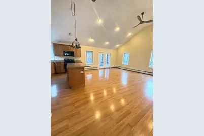 74 Saugus, Saugus, MA 01906 - Photo 6