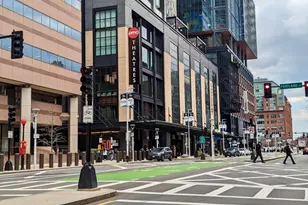 8 Whittier Pl, Boston, MA 02114 - Photo 26