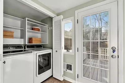 24 Gladstone St, Wakefield, MA 01880 - Photo 28