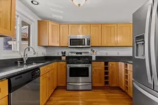 68 I St, Boston, MA 02127 - Photo 6