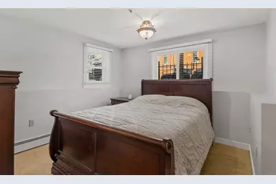 68 I Street #2, Boston, MA 02127 - Photo 8