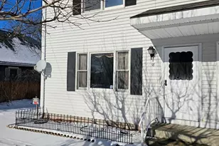 16-18 Blanding St, Springfield, MA 01151 - Photo 2