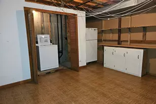 16-18 Blanding St, Springfield, MA 01151 - Photo 32