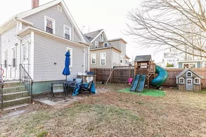 33 Menlo St, Brockton, MA 02301 - Photo 22