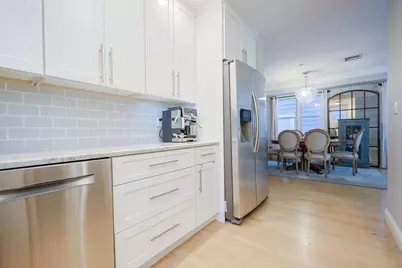 66 Gates St #2, Boston, MA 02127 - Photo 4