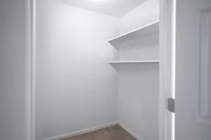 52 Presidential Dr, Quincy, MA 02169 - Photo 8