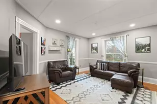 142 Railroad Ave, Hamilton, MA 01982 - Photo 4