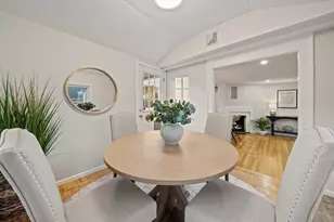 52 Heatherland Rd, Newton, MA 02461 - Photo 8