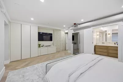 125 Broad St #PH, Boston, MA 02110 - Photo 32