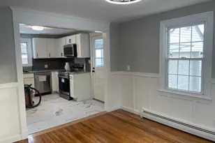 29 Valentine St, Agawam, MA 01001 - Photo 12