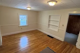 367 Main St, Wareham, MA 02571 - Photo 2