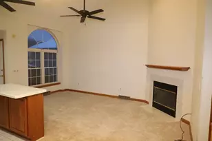 198 Brookfield Ln, Agawam, MA 01001 - Photo 4