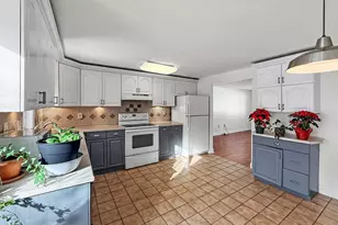 306 Aiken Ave, Lowell, MA 01850 - Photo 10