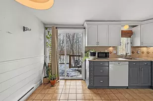 306 Aiken Ave, Lowell, MA 01850 - Photo 16