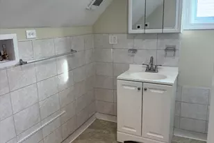 3 Heath St, Everett, MA 02149 - Photo 10