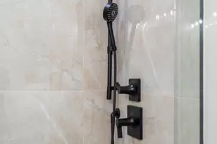 115 Thurston St, Somerville, MA 02145 - Photo 28