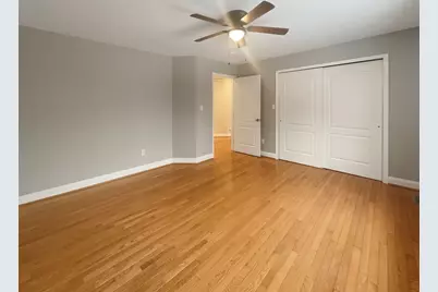 35 Peter St, Holliston, MA 01746 - Photo 4