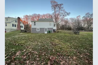 52 Chestnut St, Rehoboth, MA 02769 - Photo 16