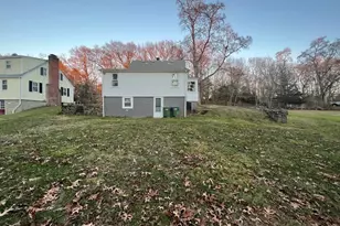 52 Chestnut St, Rehoboth, MA 02769 - Photo 16