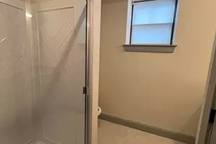 160 Seabury St, Fall River, MA 02720 - Photo 8