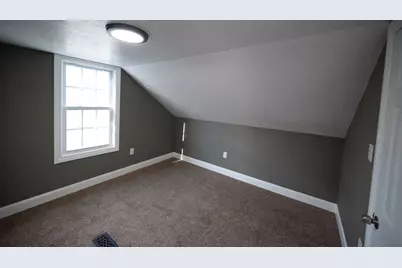 217 Spring St, Athol, MA 01331 - Photo 10