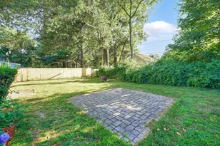 7 Longworth Rd, Worcester, MA 01602 - Photo 14