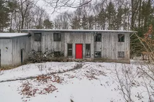 11 Overlook Dr, Amherst, MA 01002 - Photo 2