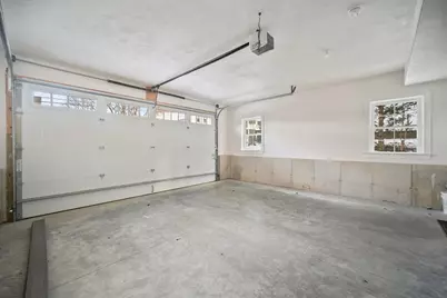 16 Clinton Street, Marlborough, MA 01752 - Photo 32