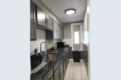 9 Reeves St #2, Worcester, MA 01607 - Photo 2