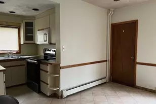 8 Hill St, Somerville, MA 02144 - Photo 12