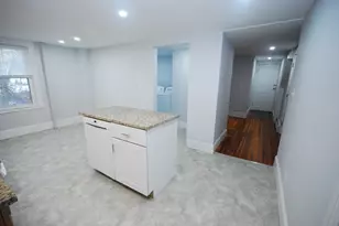 22 Eleanor Rd, Springfield, MA 01108 - Photo 8