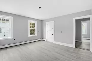 6 Wilbur St, Taunton, MA 02780 - Photo 8