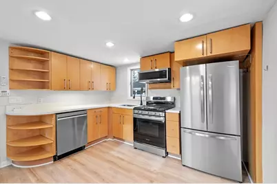 93 Sweetwater St, Saugus, MA 01906 - Photo 8