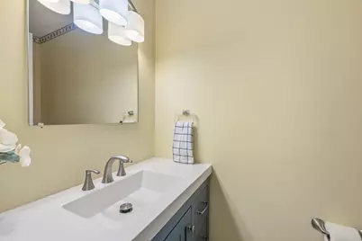 230 Main Street #4, Woburn, MA 01801 - Photo 16