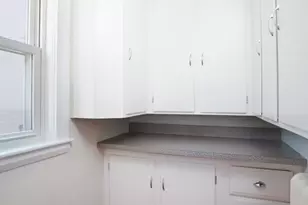 77 Dyer St, Milton, MA 02186 - Photo 4