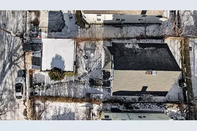 11 Round Hill St, Boston, MA 02130 - Photo 36