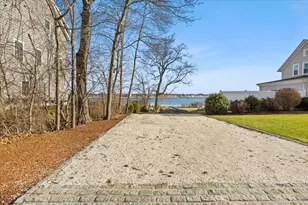 15 Seaview Ave, Swansea, MA 02777 - Photo 14