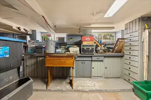 15 Seaview Ave, Swansea, MA 02777 - Photo 38