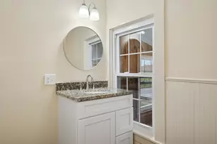 95 S Main St, North Brookfield, MA 01535 - Photo 34