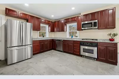 95 S Main St, North Brookfield, MA 01535 - Photo 10