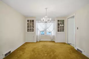 46 Puritan Cir, Springfield, MA 01119 - Photo 12