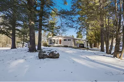 27 Thurston Pl, Fitchburg, MA 01420 - Photo 30